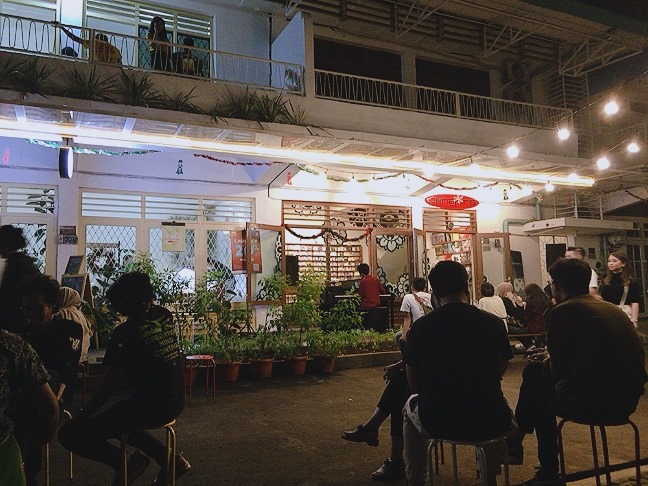 M-Bloc Space tempat ala-ala vintage, Emang Sehits Itu?